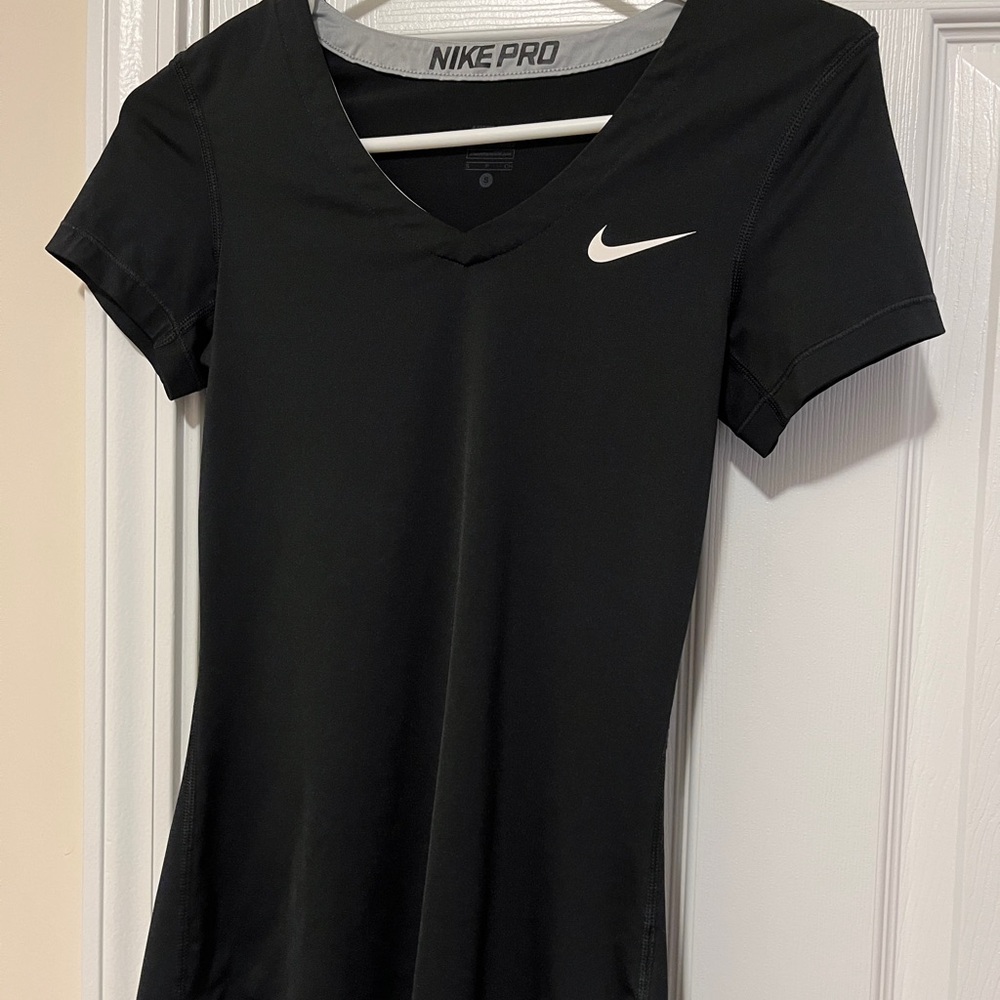 Nike Pro Dri Fit Short Sleeve